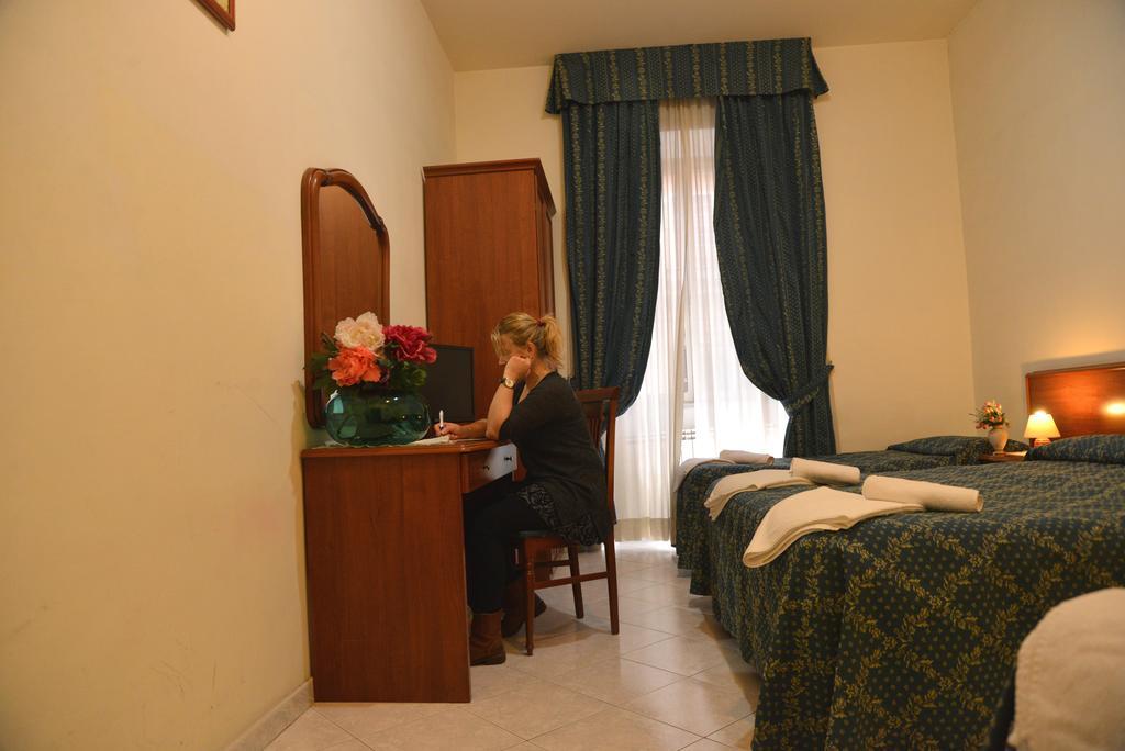 Amoromaonline Bagian luar foto